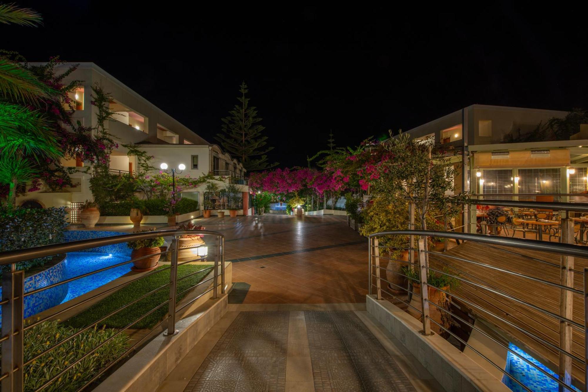Hydramis Palace Beach Resort Georgioupoli Esterno foto